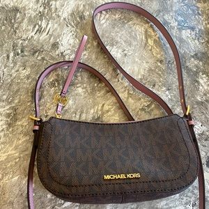 Michael Kors Camden leather shoulder/crossbody bag